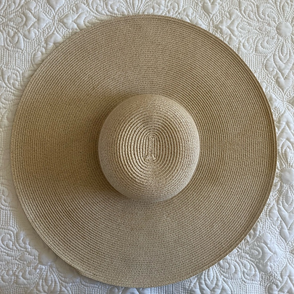 Nine West sun hat